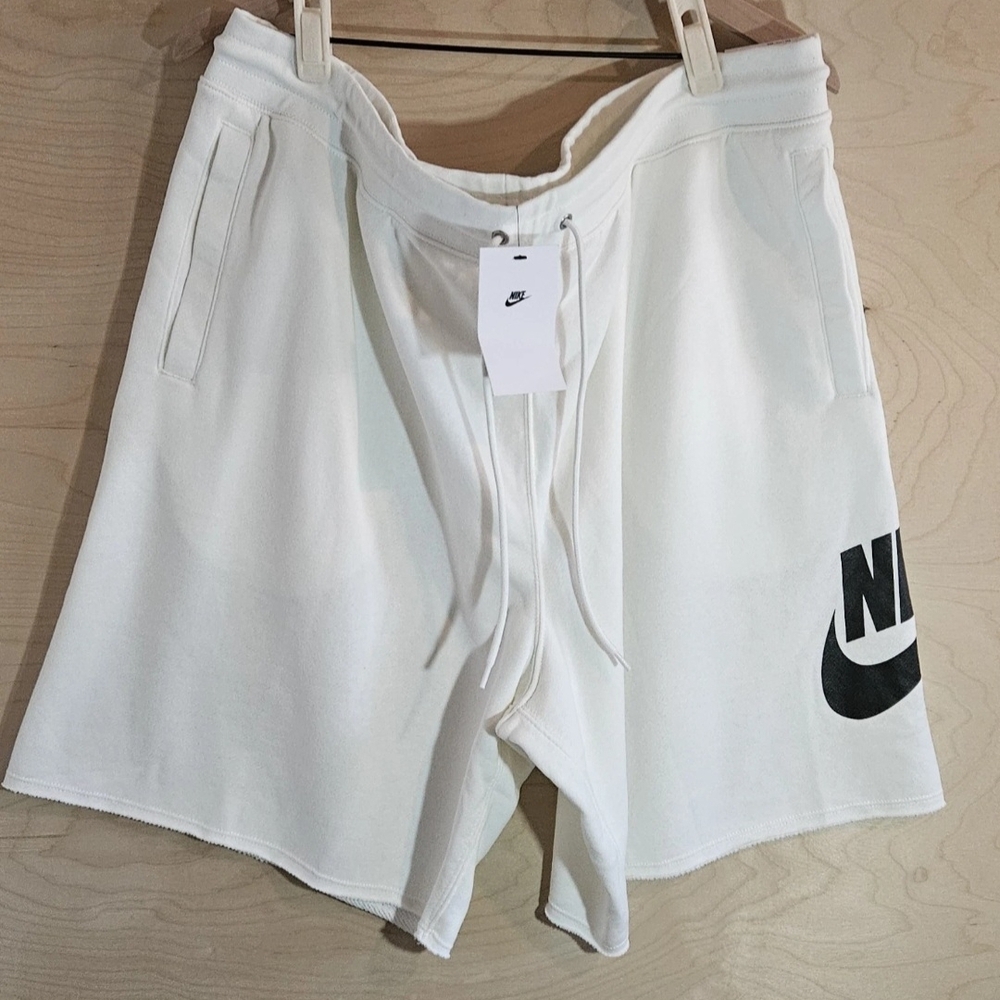 Nike Men's White Athletic Shorts